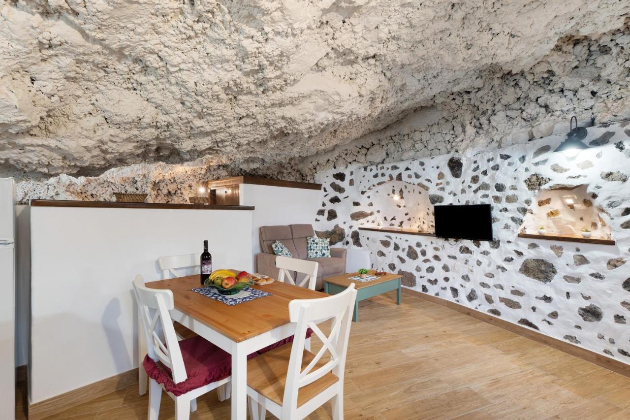 Cueva El Desvelo Lägenhet Tijarafe Exteriör bild